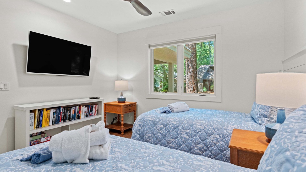Photo of Bedroom in Lawton Woods