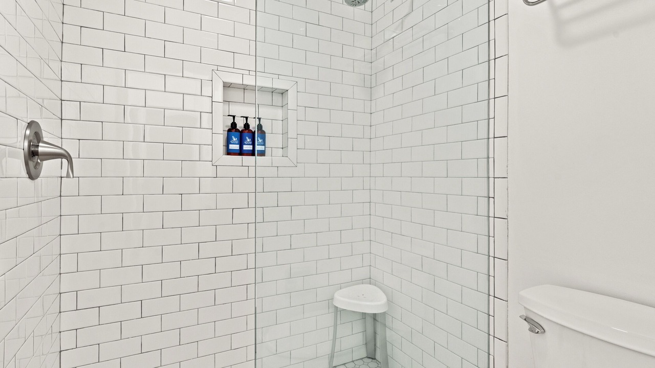 Photo of Bathroom in Lawton Woods