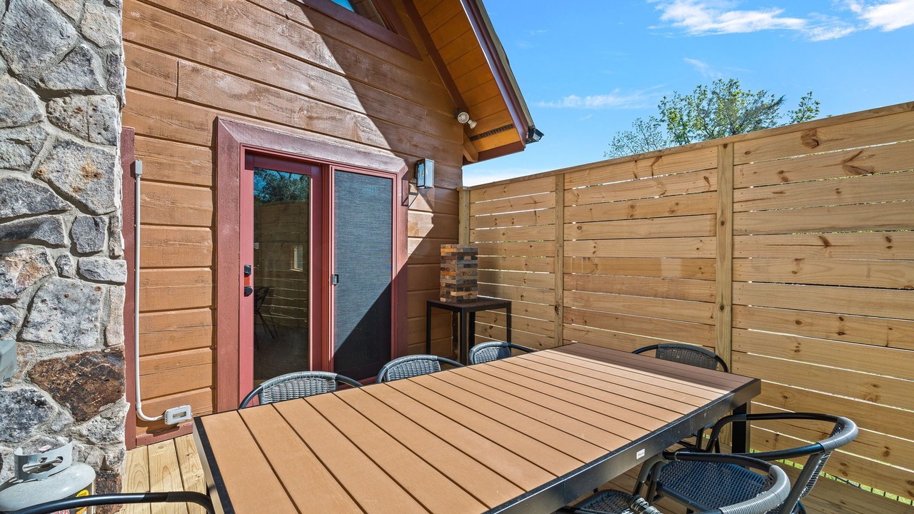 Photo of Outdoor in Huntersville