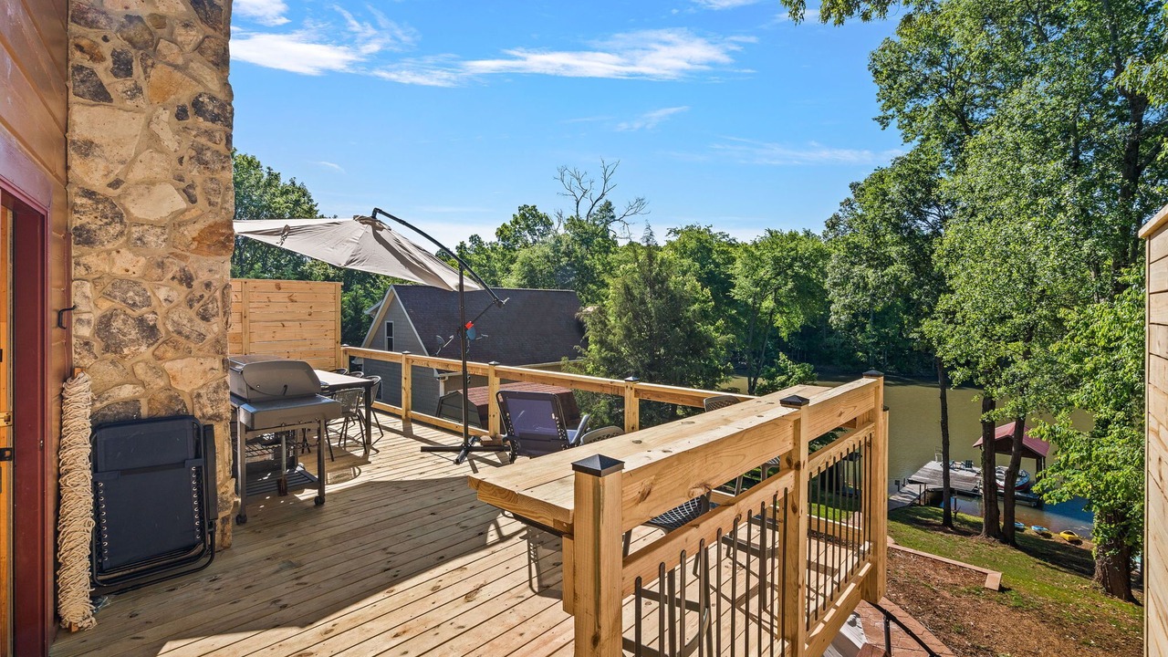 Photo of Outdoor in Huntersville