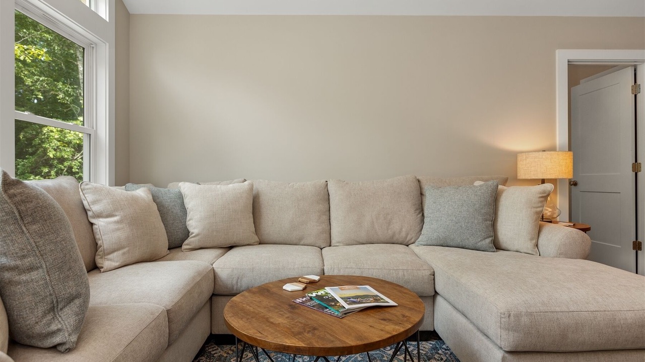 Photo of Livingroom in Penrose