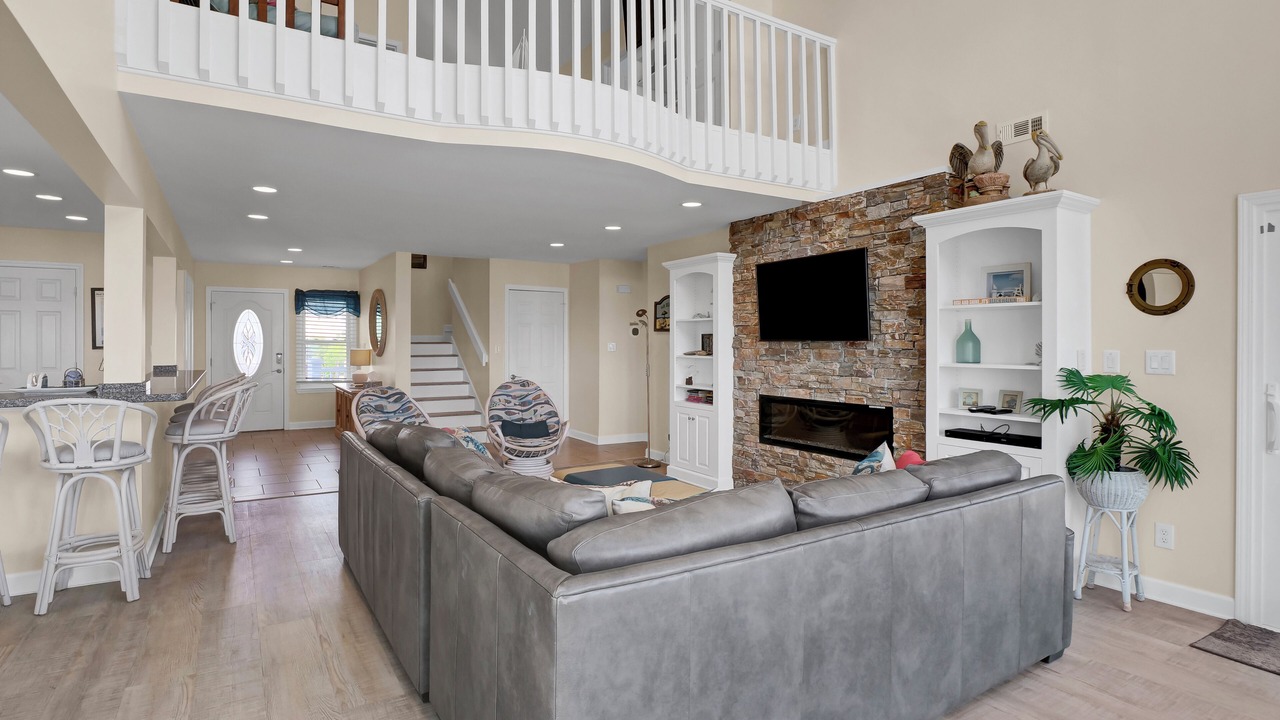 Photo of Livingroom in Village of Stump Sound