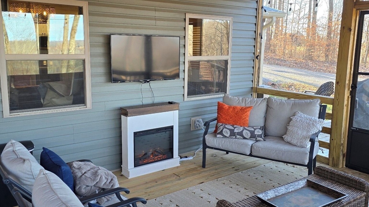 Photo of Livingroom in Smithville