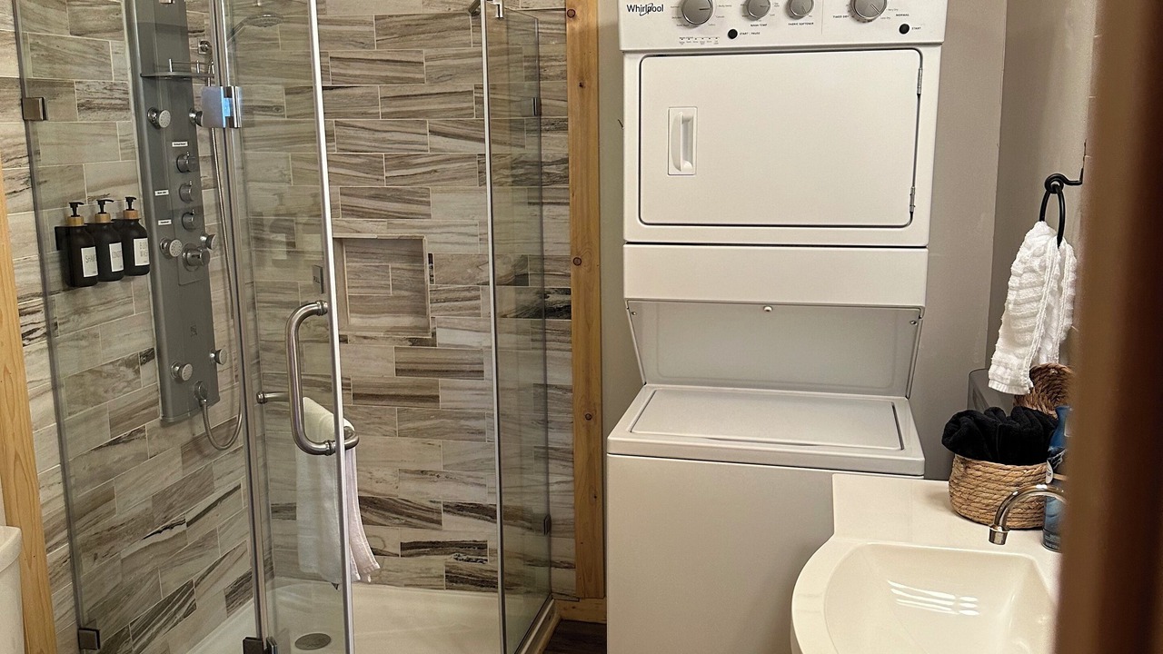 Photo of Bathroom in Smithville