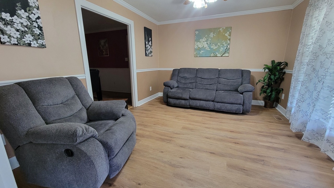 Photo of Livingroom in New Bern