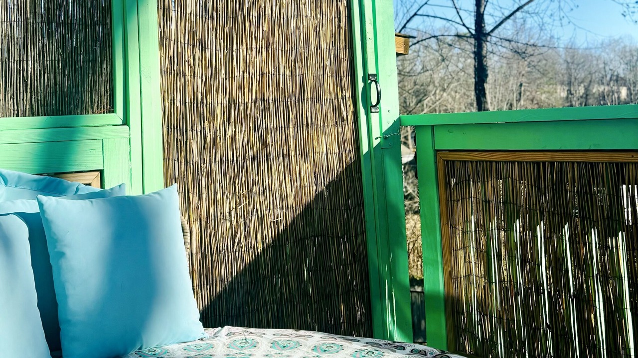 Photo of Outdoor in Huston - Courtland