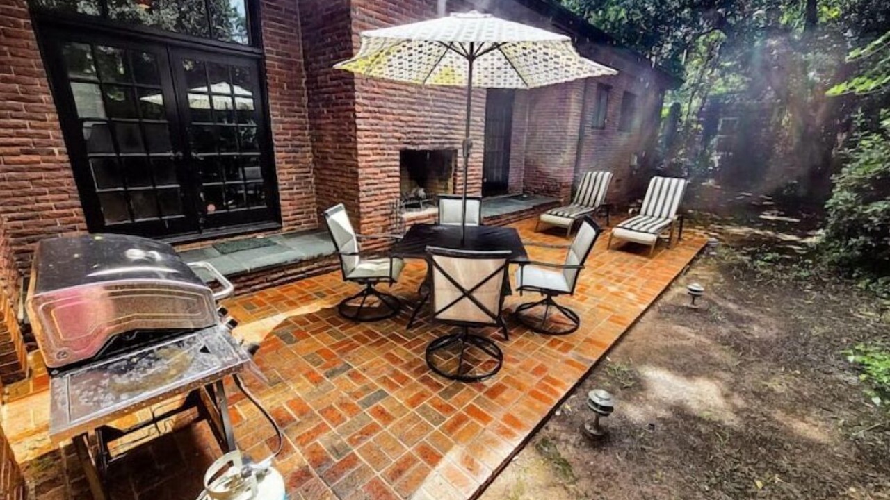 Photo of Outdoor in Myers Park