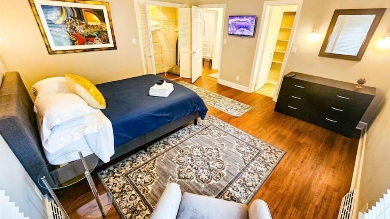 Photo of Bedroom in Myers Park