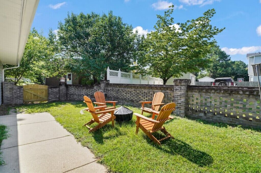 Photo of Outdoor in Fayetteville
