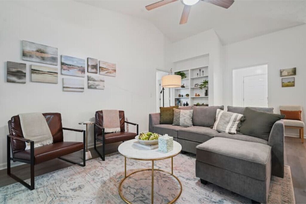 Photo of Livingroom in Fayetteville