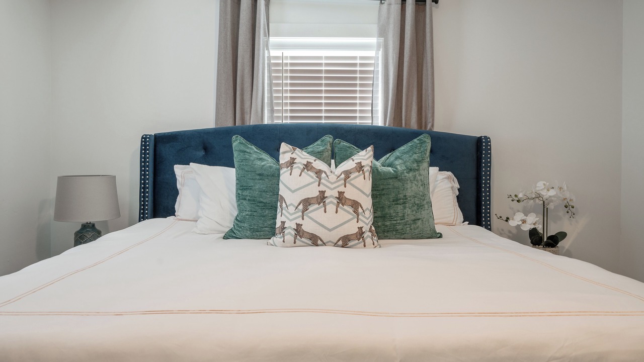 Photo of Bedroom in Downtown