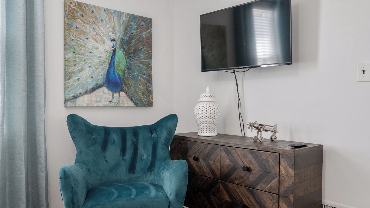Photo of Livingroom in Downtown