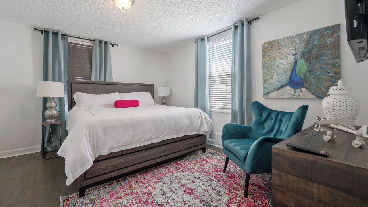 Photo of Bedroom in Downtown