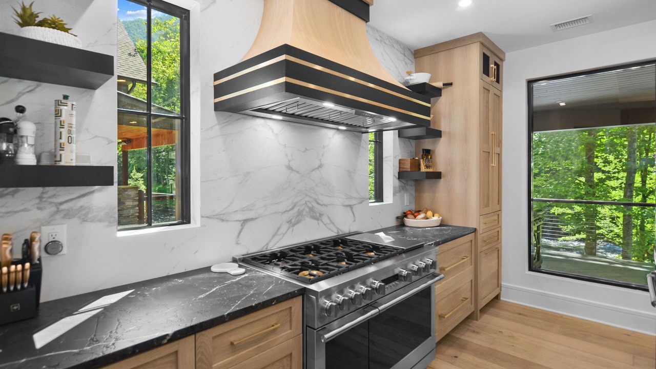 Photo of Kitchen in Nantahala