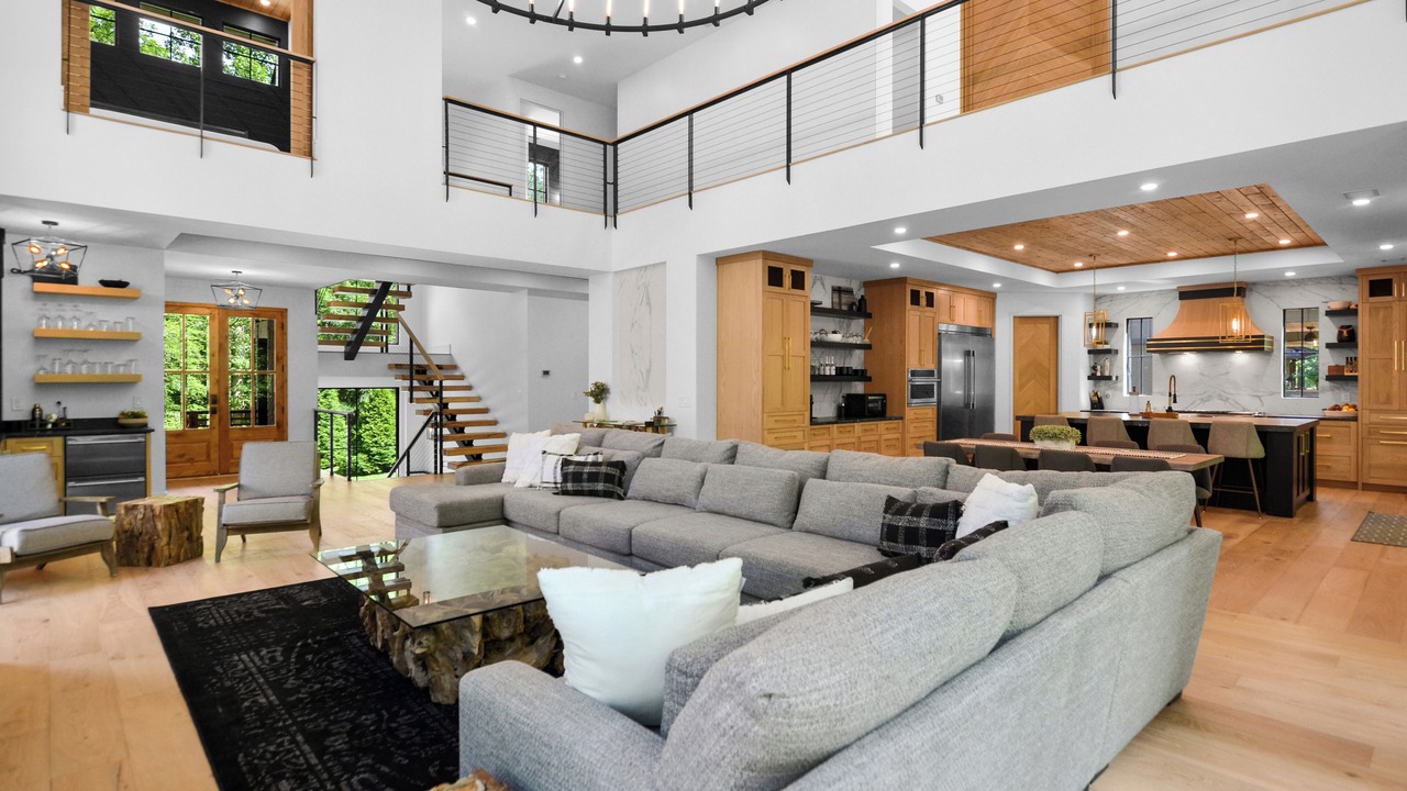 Photo of Livingroom in Nantahala