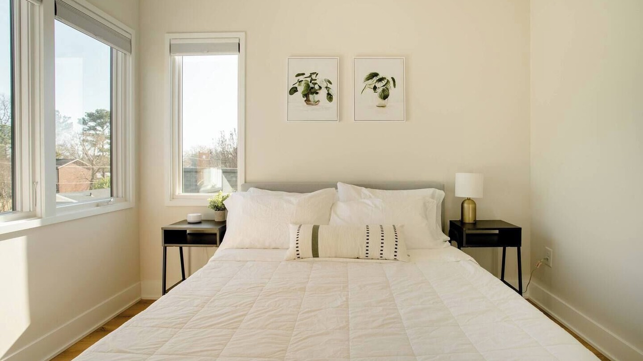 Photo of Bedroom in Downtown