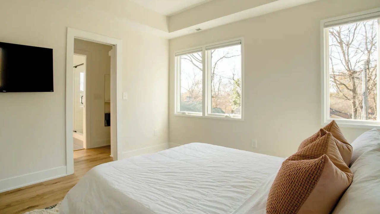 Photo of Bedroom in Downtown