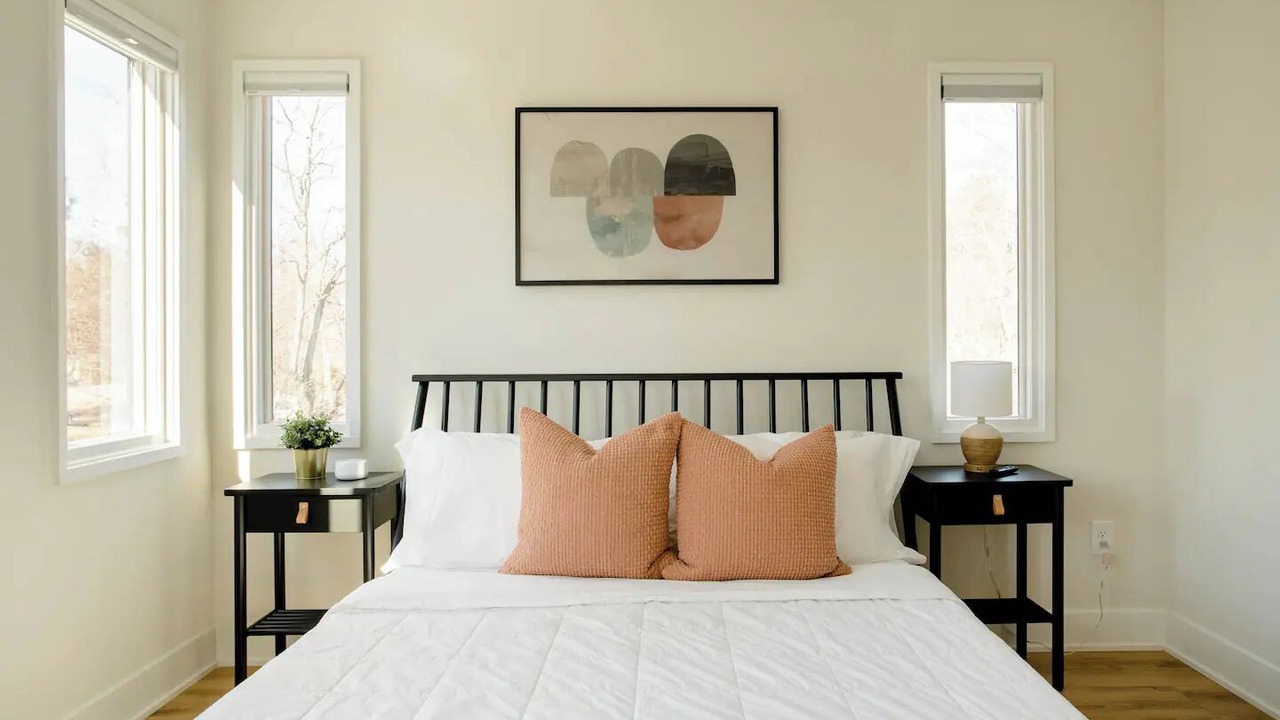 Photo of Bedroom in Downtown