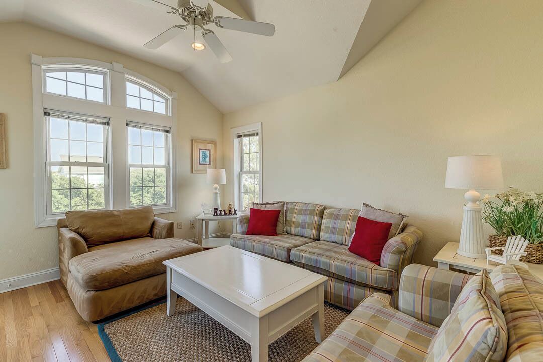 Photo of Livingroom in Ocean Sands