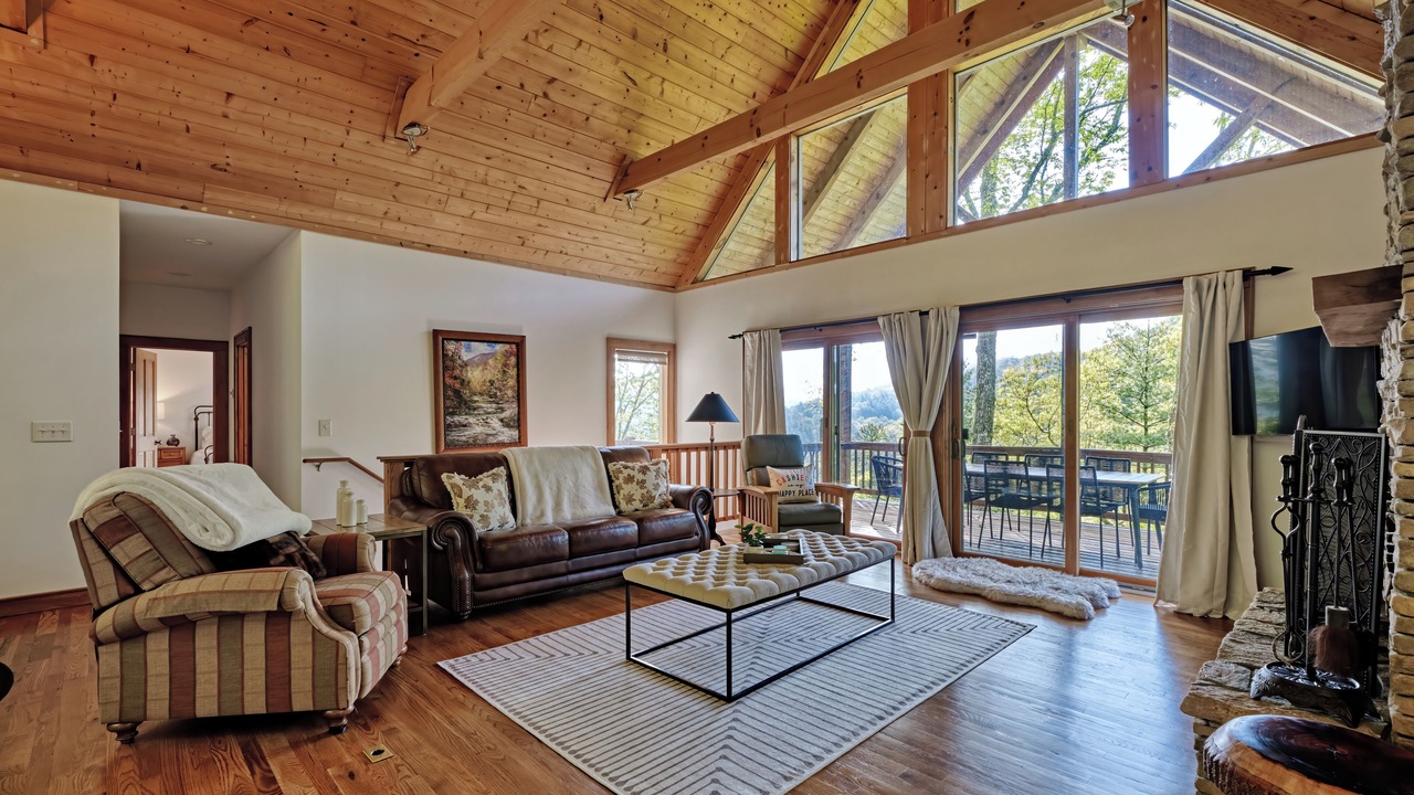 Photo of Bedroom in Cullowhee
