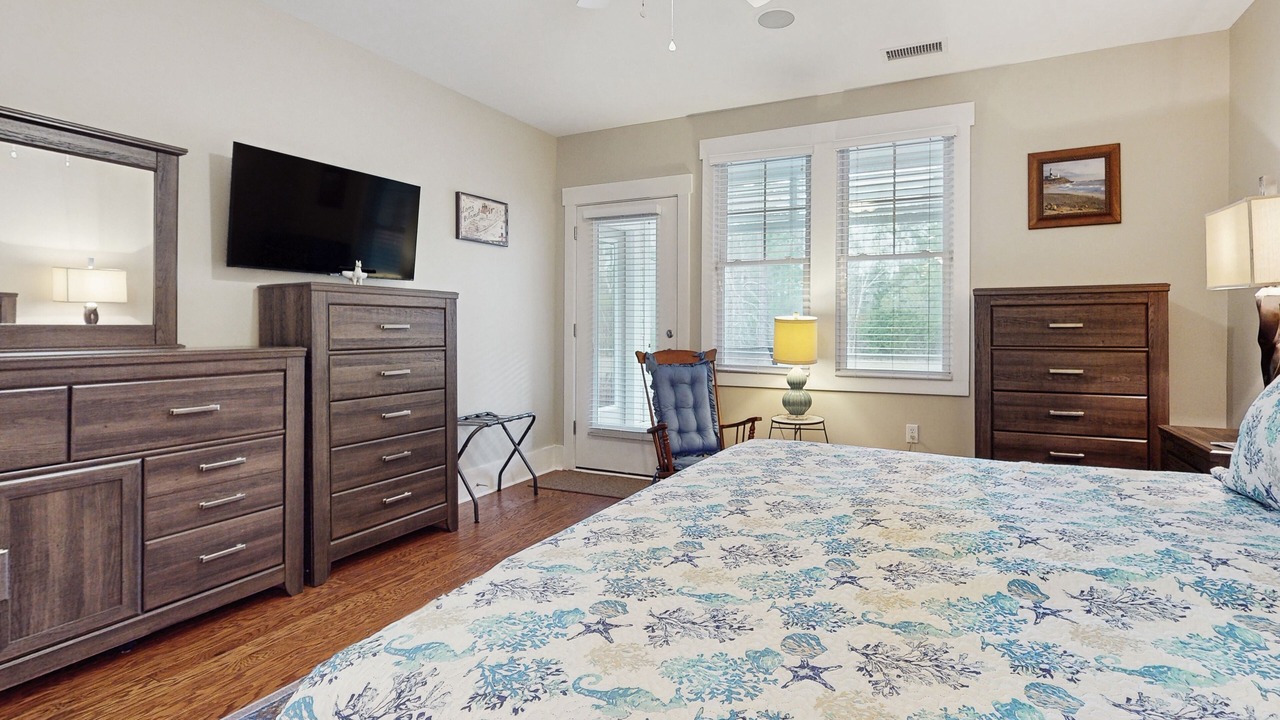 Photo of Bedroom in St. James