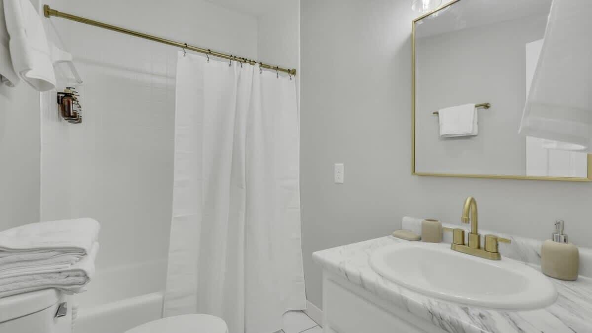 Photo of Bathroom in Statesboro