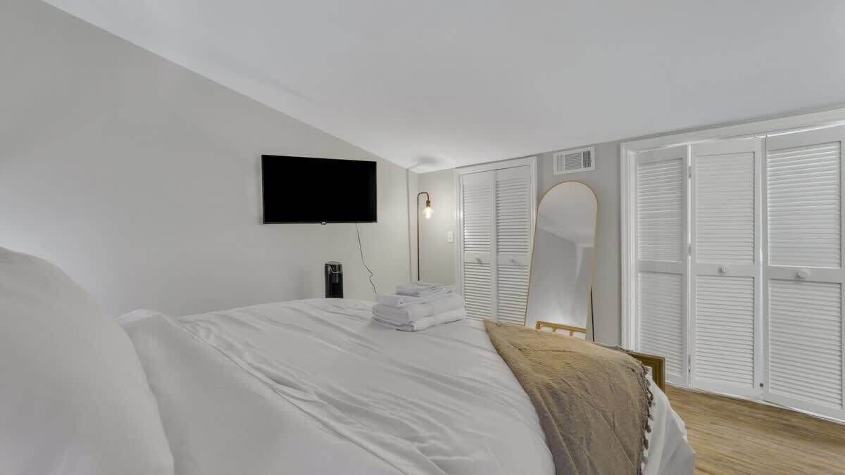 Photo of Bedroom in Statesboro