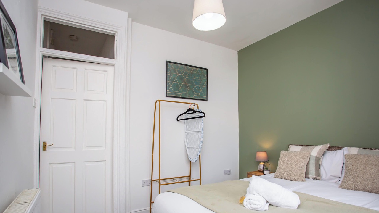 Photo of Bedroom in Heaton