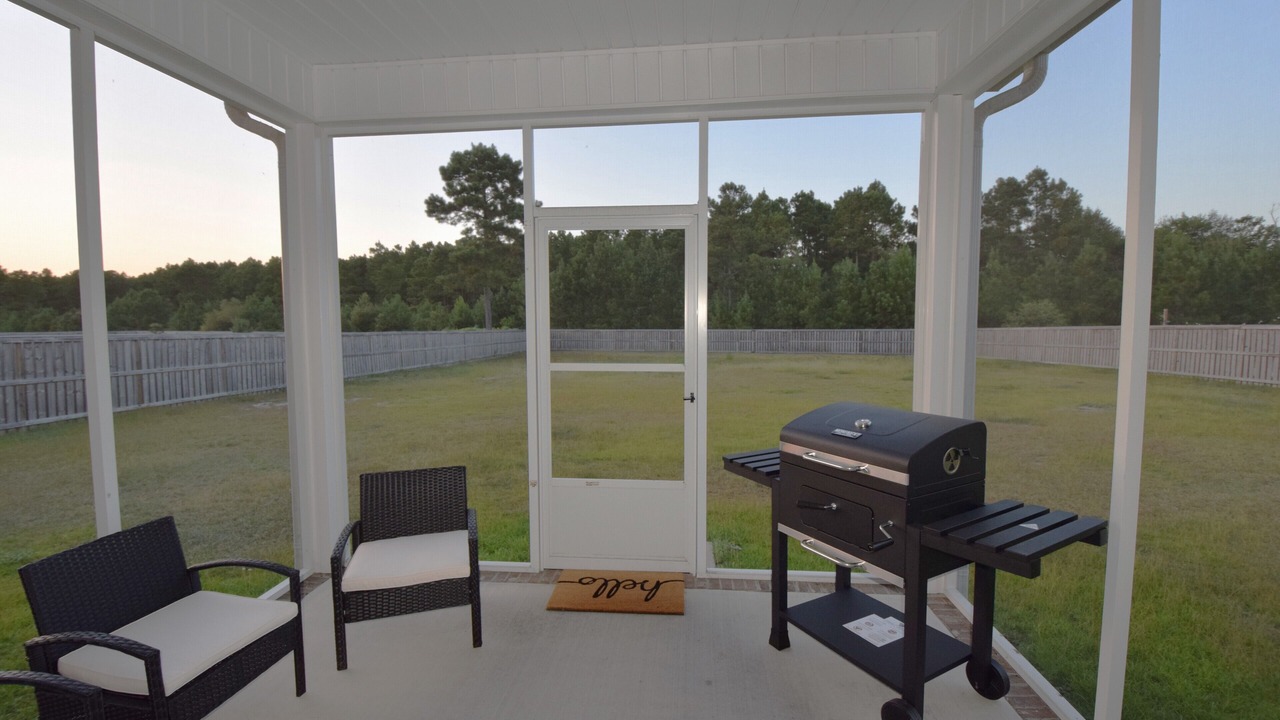 Photo of Patio Balcony in Hubert
