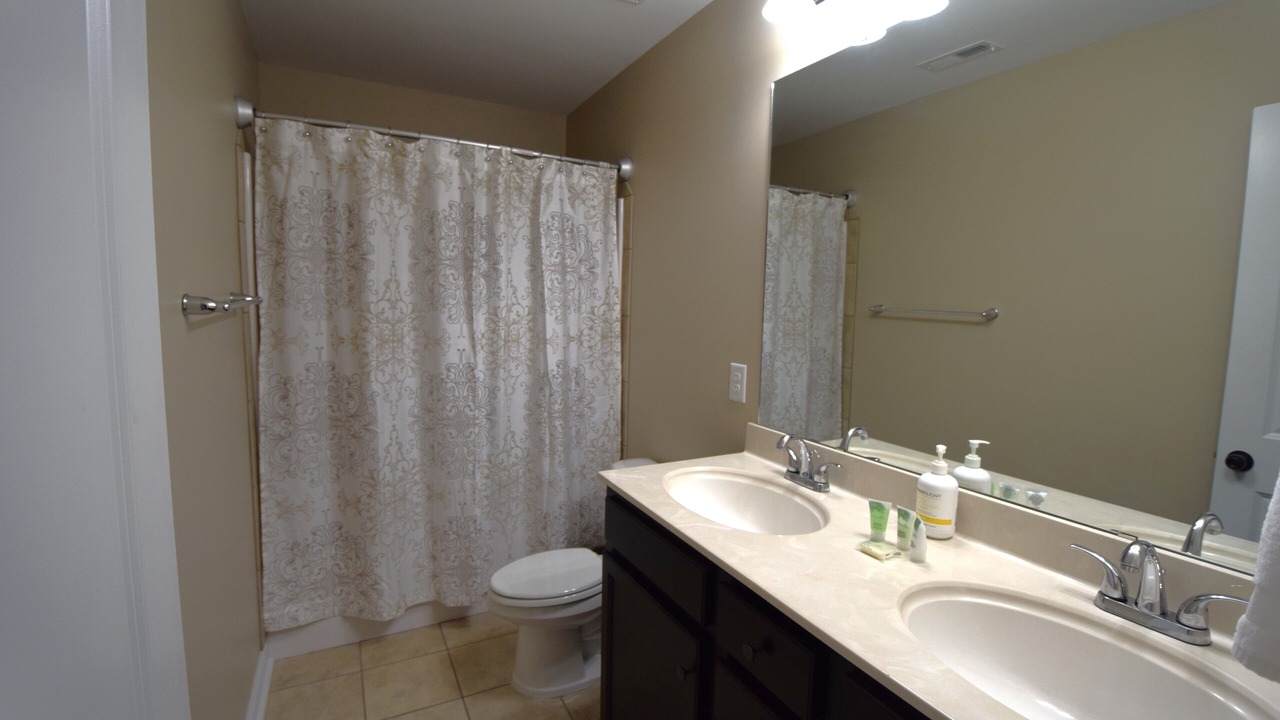 Photo of Bathroom in Hubert