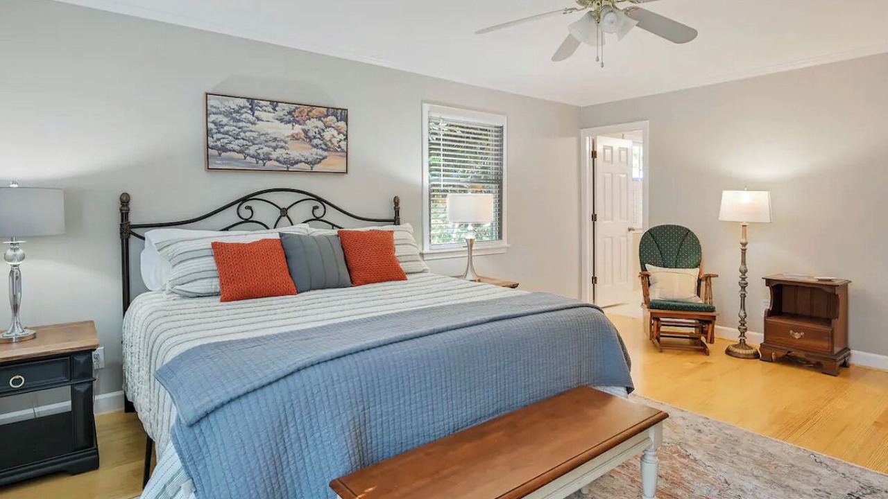 Photo of Bedroom in Hendersonville
