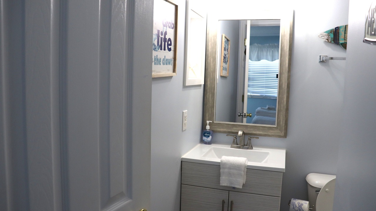 Photo of Bathroom in Emerald Isle