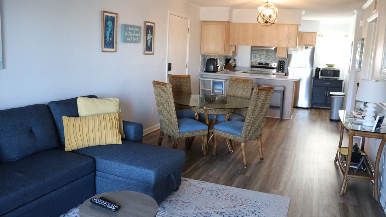 Photo of Livingroom in Emerald Isle
