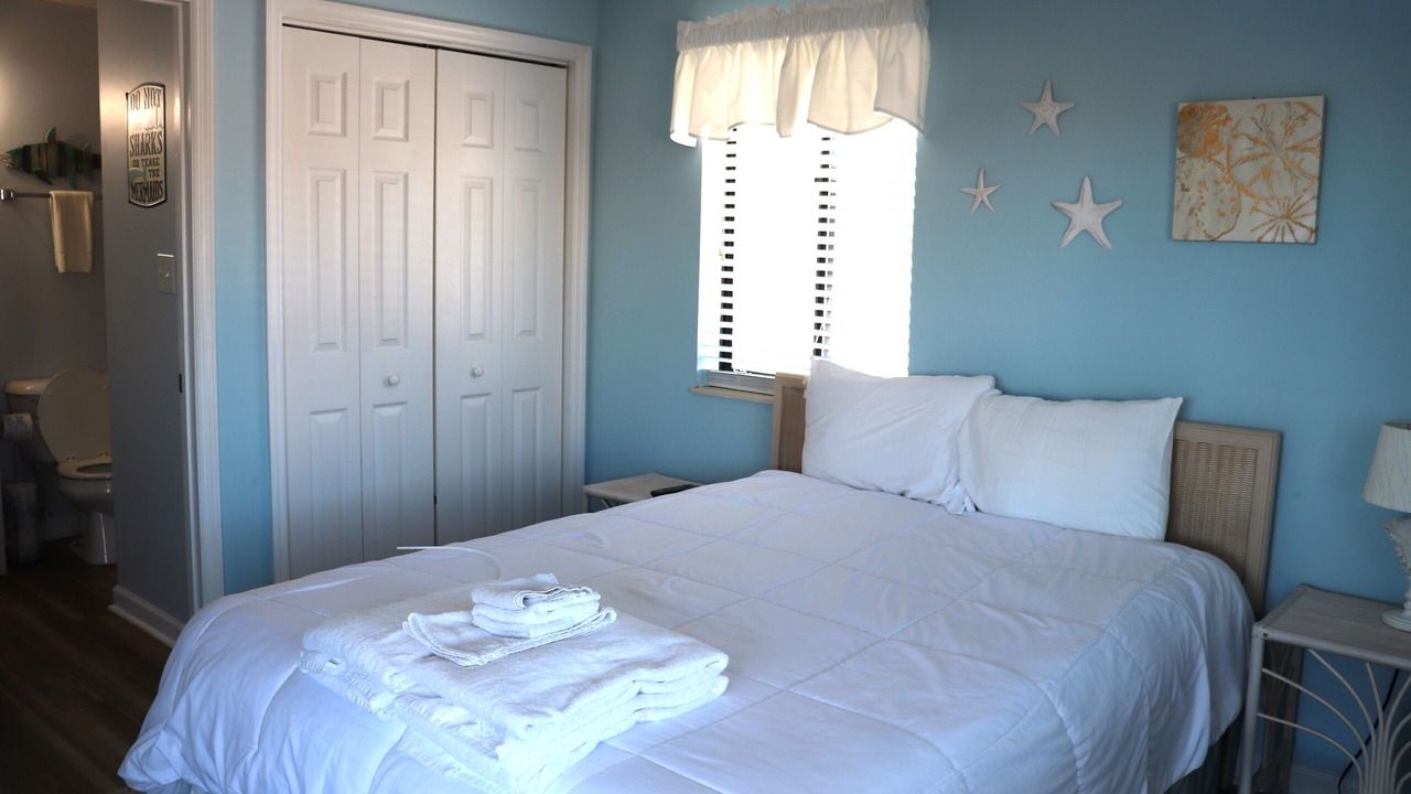Photo of Bedroom in Emerald Isle