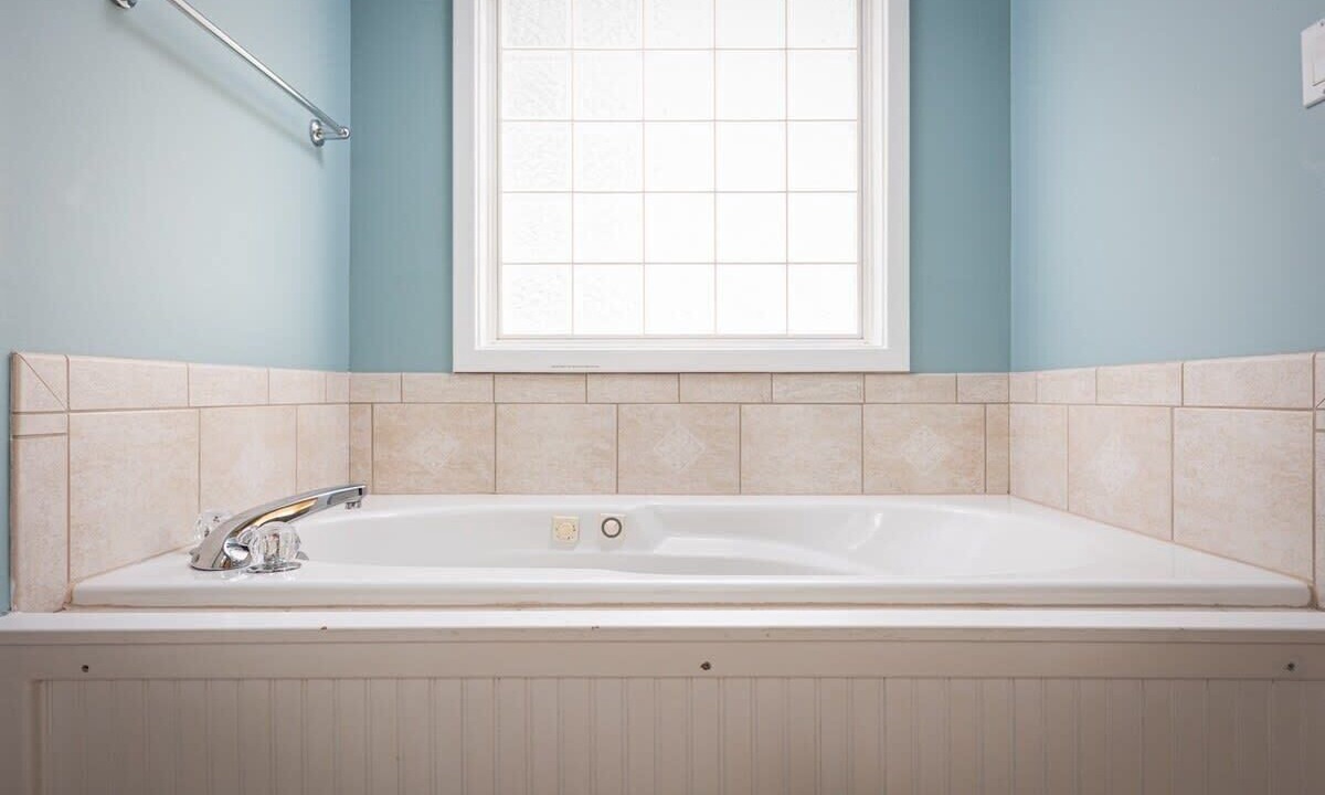 Photo of Bathroom in Corolla Light