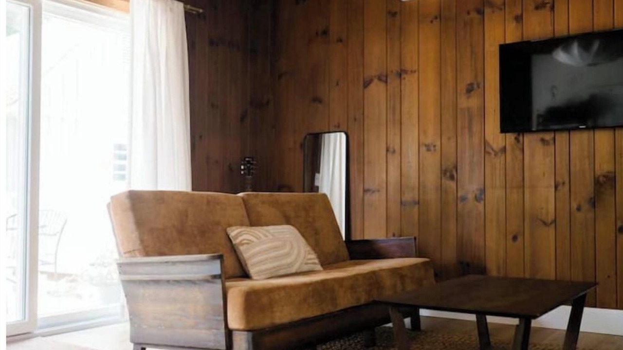 Photo of Bedroom in Black Mountain