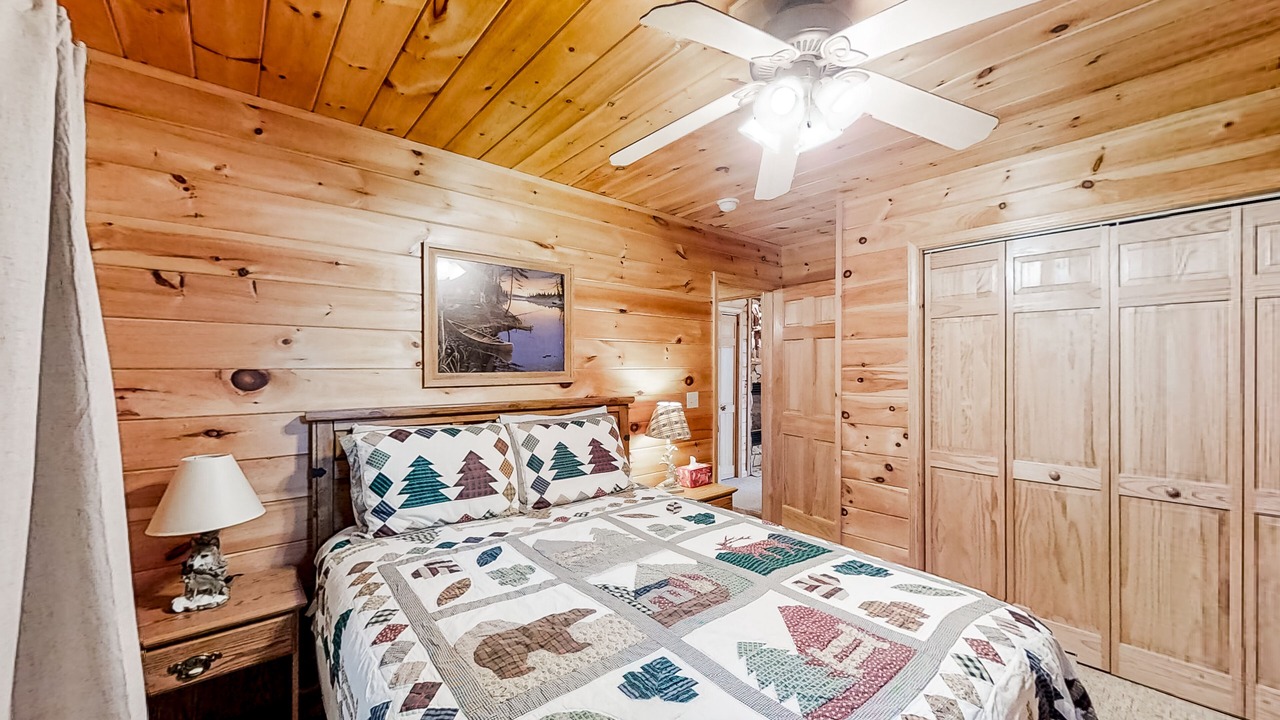 Photo of Bedroom in Murphy