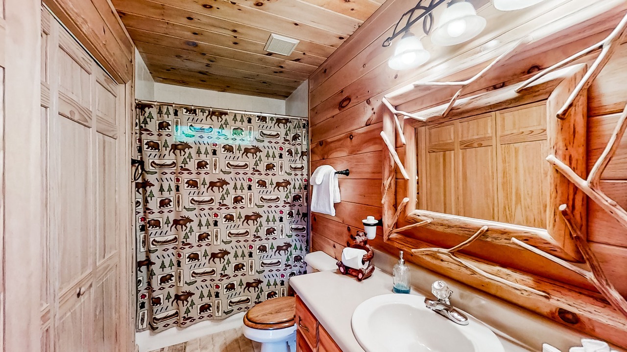 Photo of Bathroom in Murphy