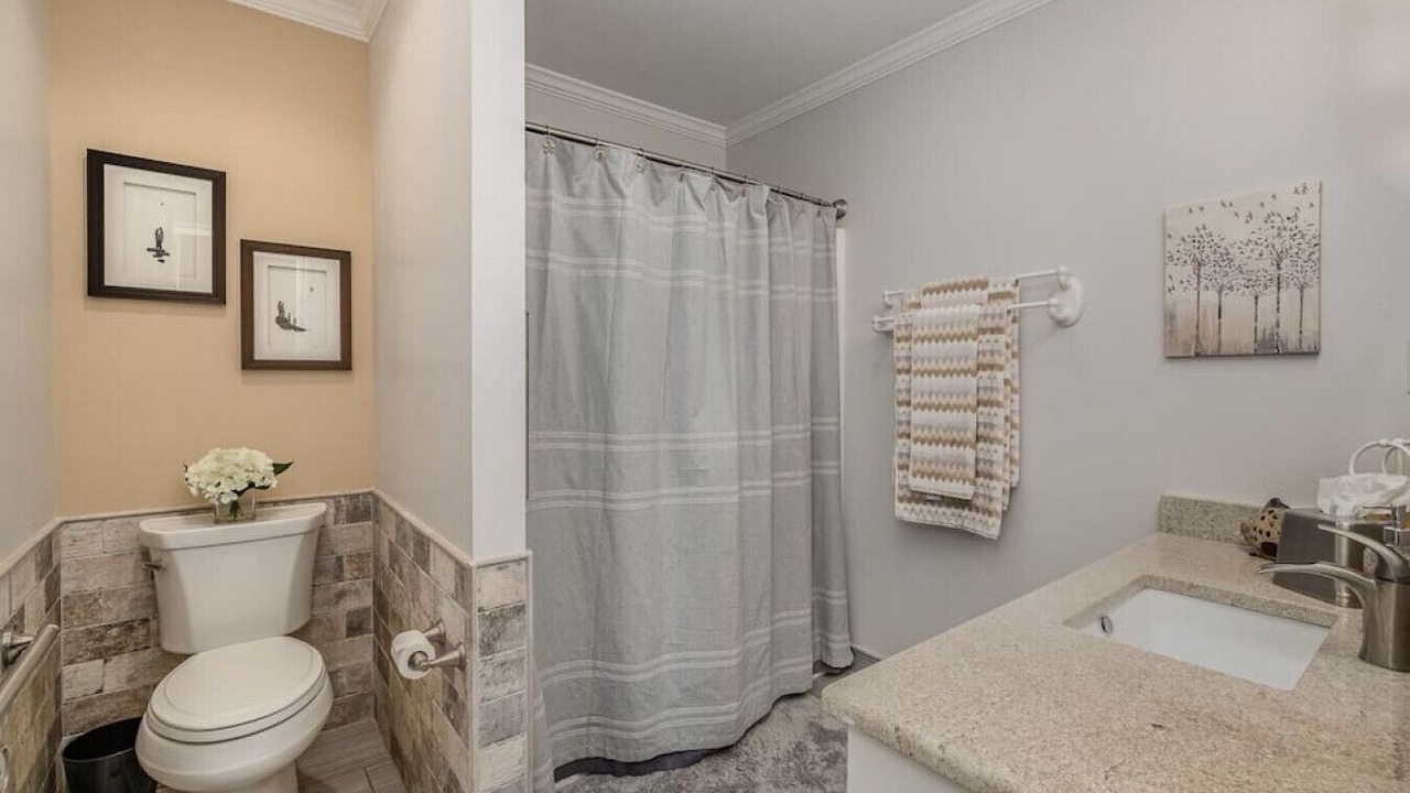 Photo of Bathroom in Lake Norman of Catawba