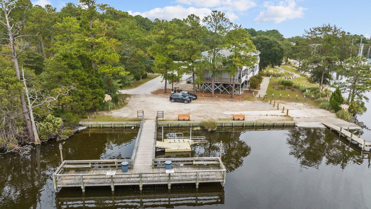 Photo of Outdoor in Fairfield Harbour