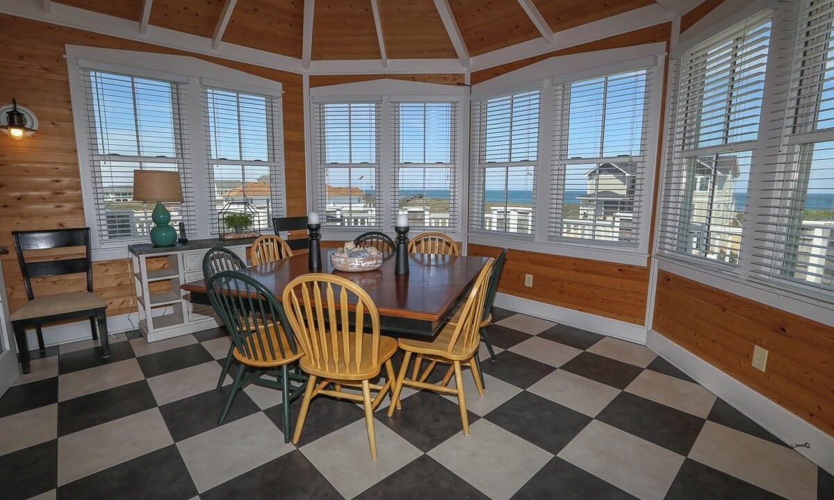 Photo of Bedroom in Southern Shores