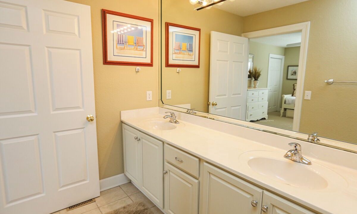 Photo of Bathroom in Southern Shores