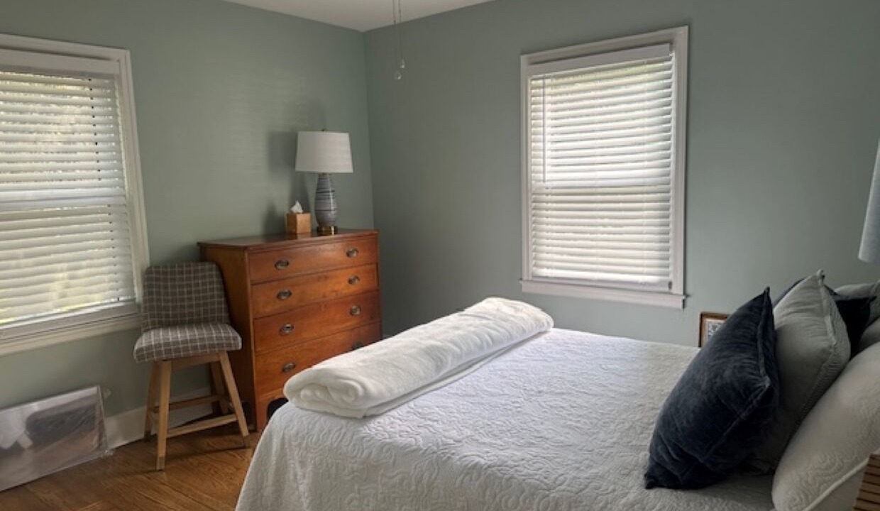 Photo of Bedroom in Lindley Park