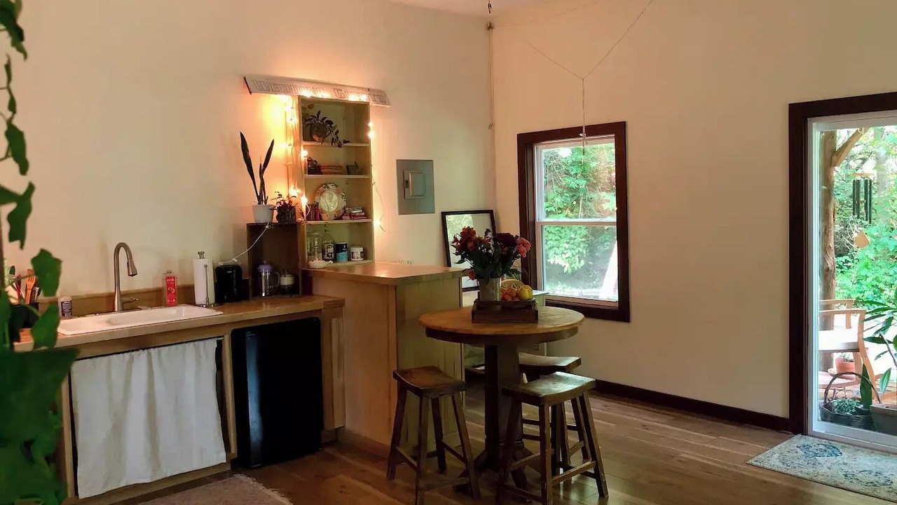 Photo of Kitchen in Barnardsville