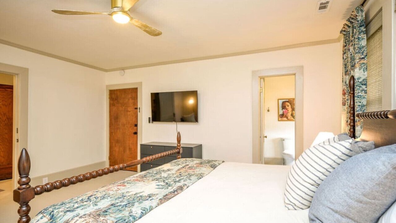 Photo of Bedroom in Burlington