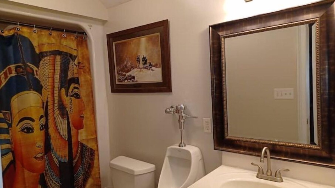 Photo of Bathroom in Alexis