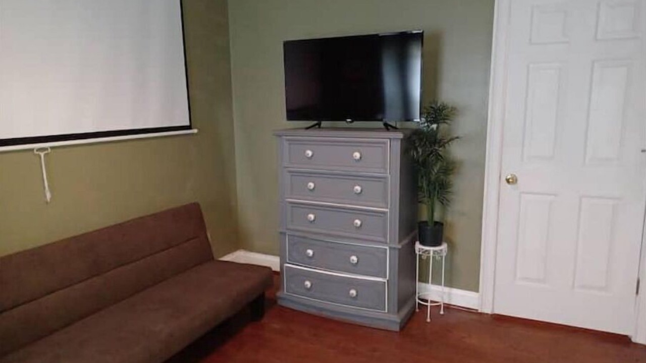 Photo of Livingroom in Alexis