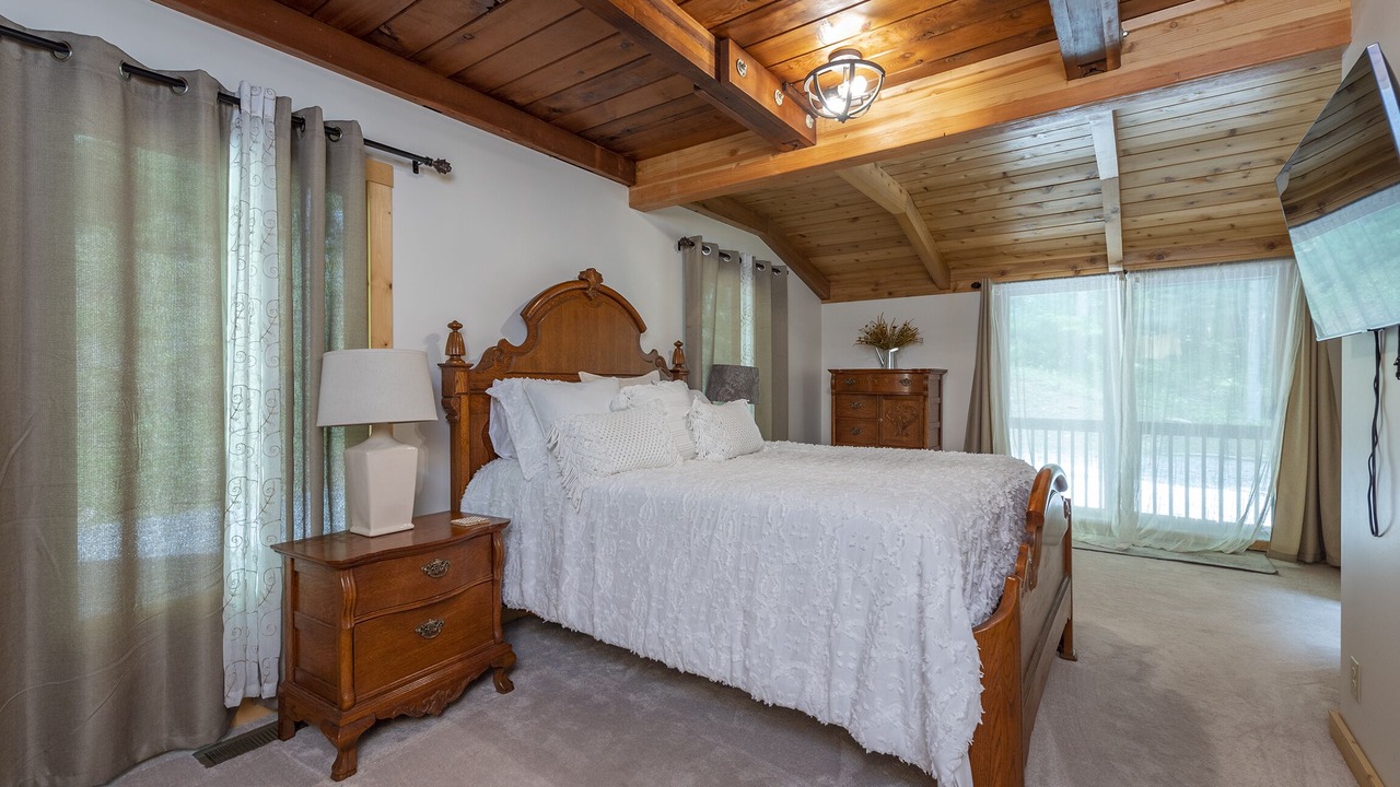 Photo of Bedroom in Wolf Laurel