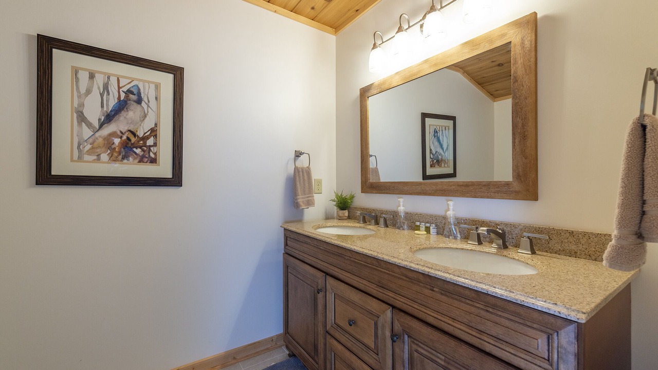 Photo of Bathroom in Wolf Laurel