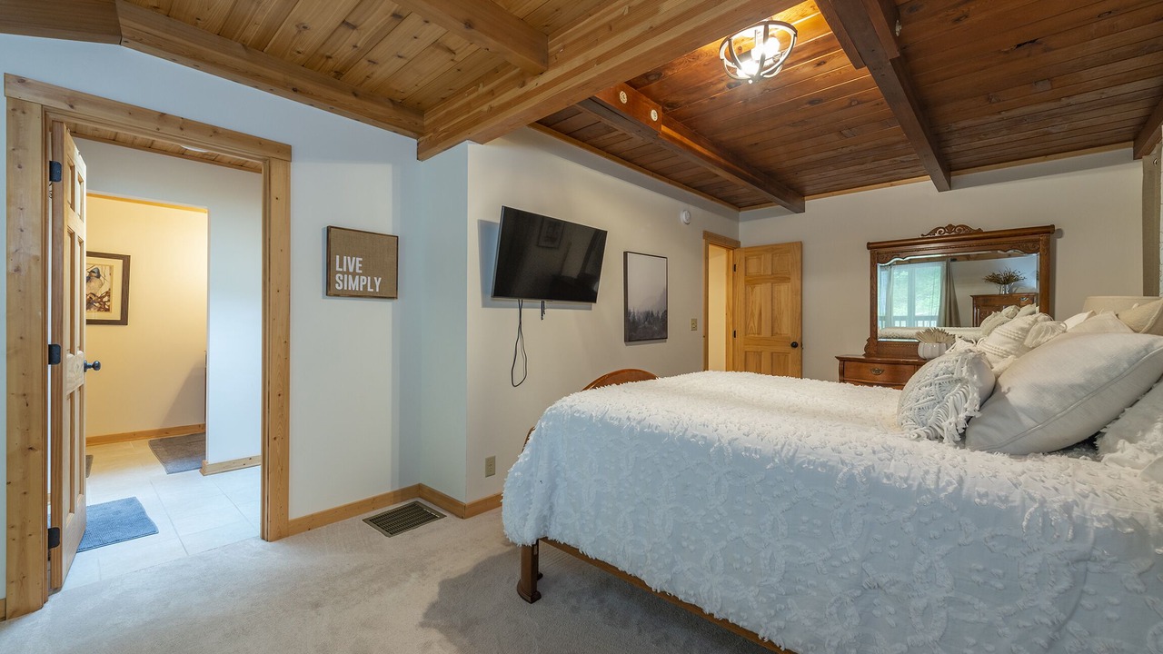 Photo of Bedroom in Wolf Laurel